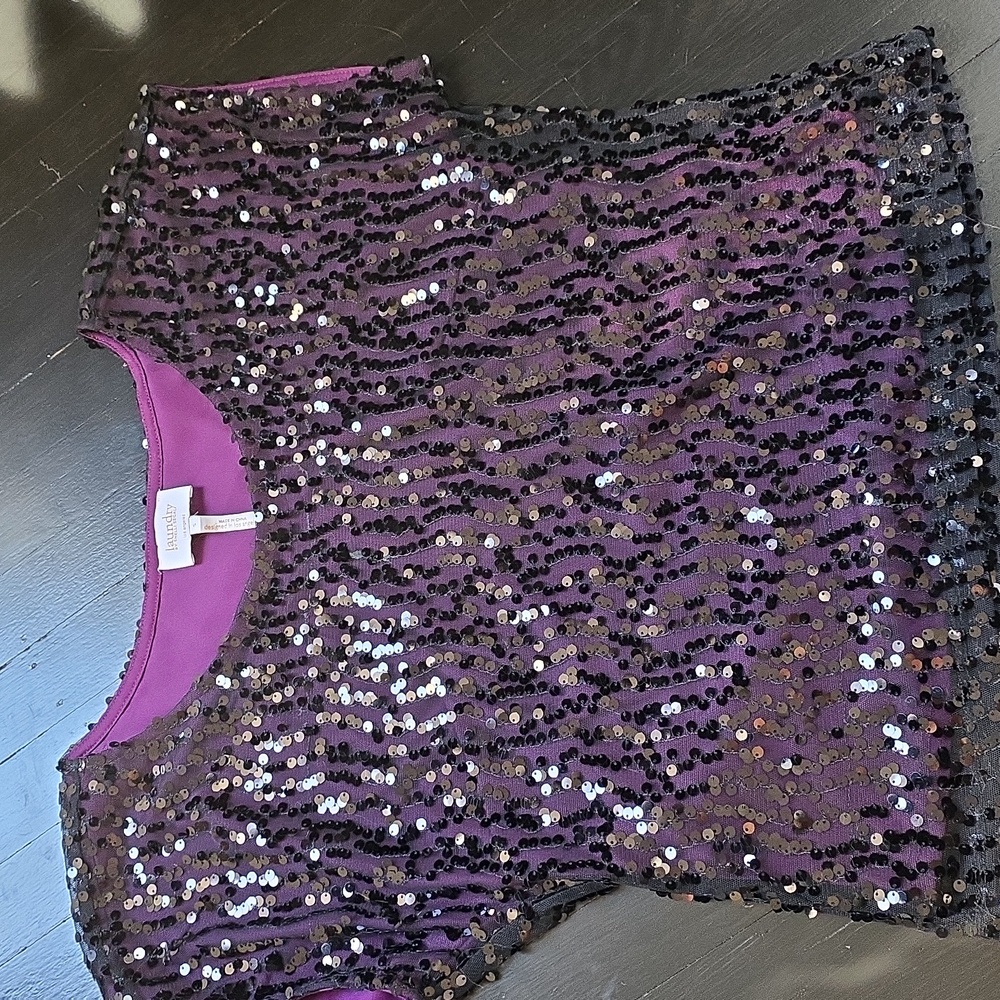 Laundry By Shelli Segal Black Sequin Cap Sleeve Blouse